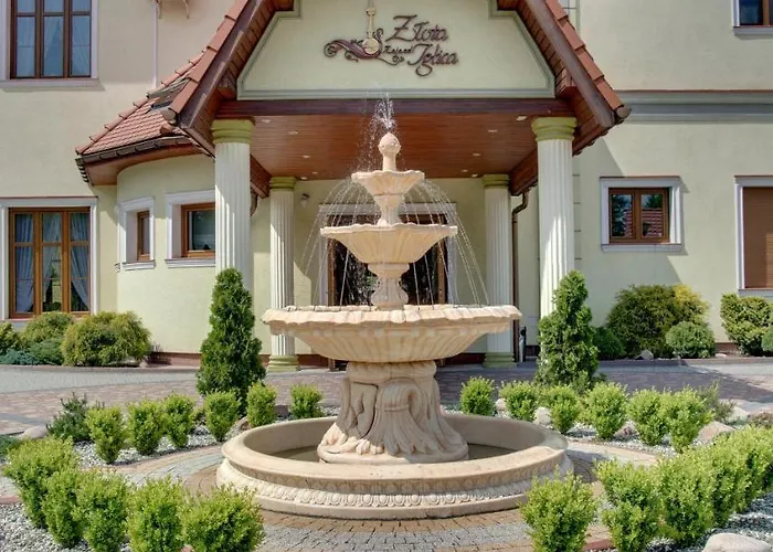 Zlota Iglica Inn Pogrzebien